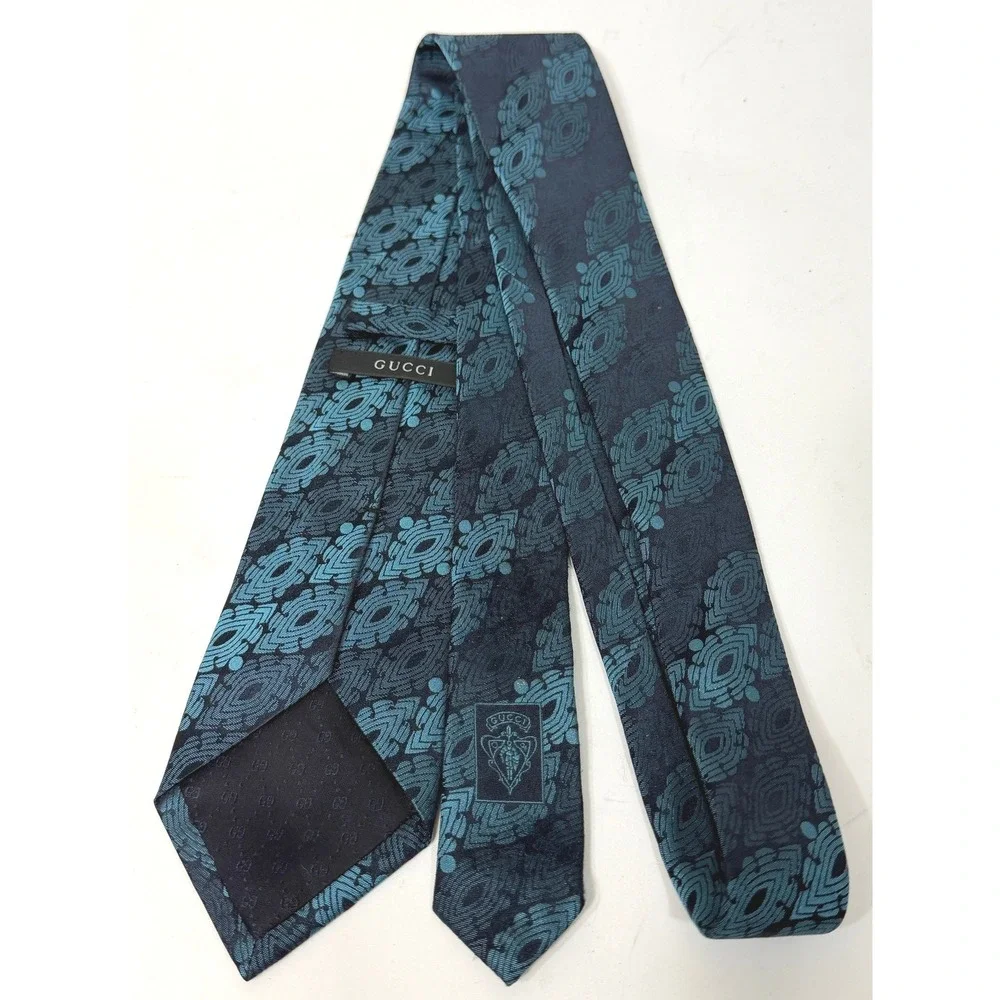 Gucci Tie Mens OS Teal Blue Geometric Medallion Silk Jacquard Made in Italy